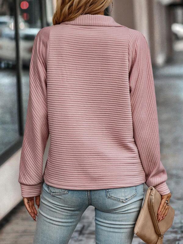 Ella | Elegant sweater with V-neck