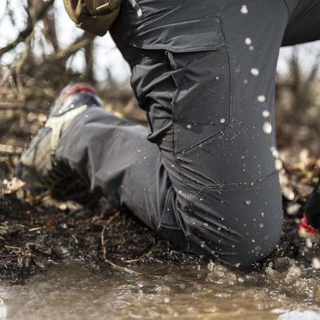 Logan | Multifunctional, waterproof trousers