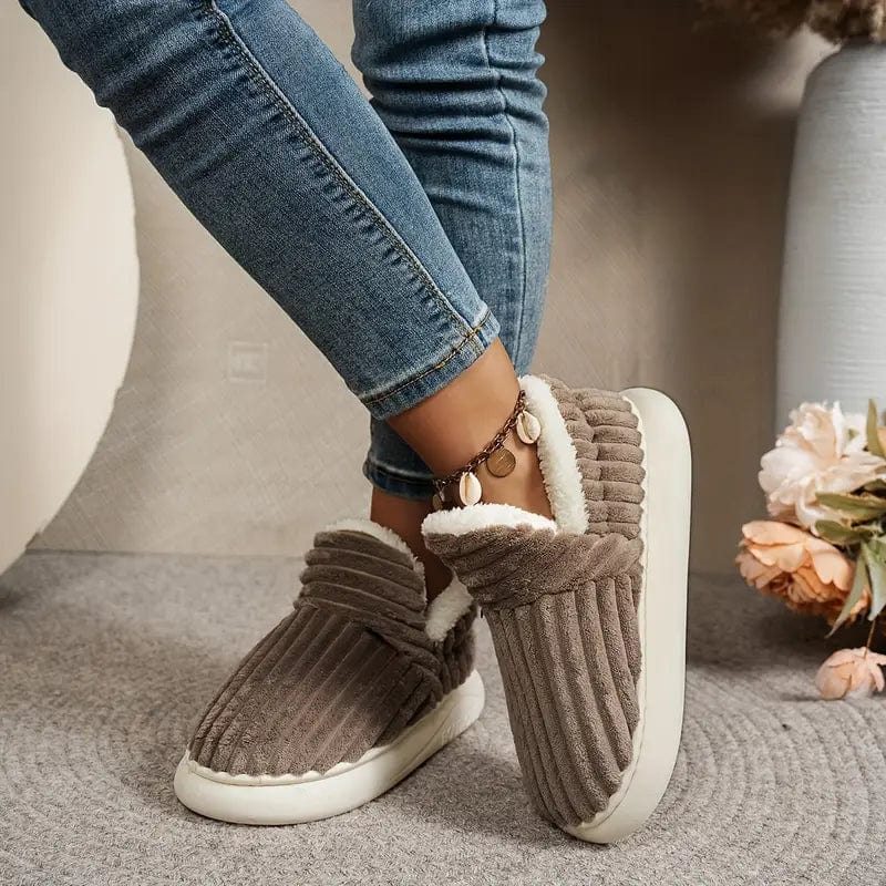 Nina | Cozy corduroy slippers